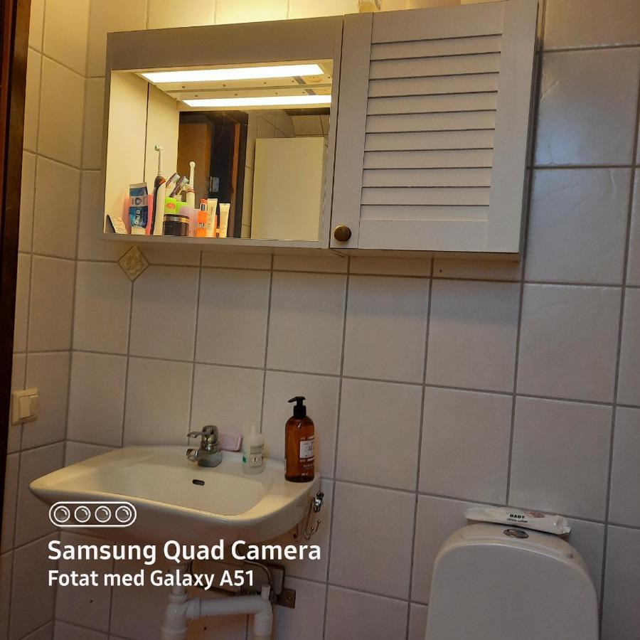 Naturnaera Dubbelrum B&B I Uppsala Ramstalund Экстерьер фото